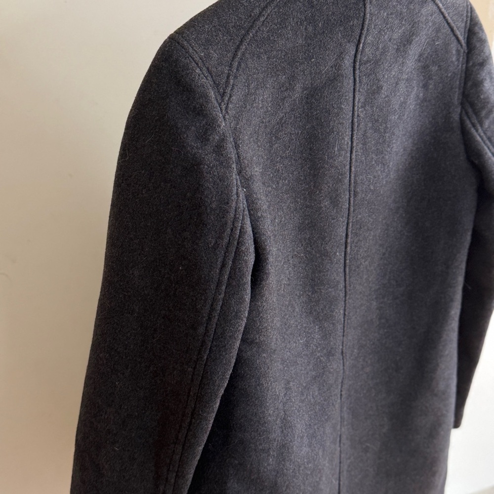 Classic Gray Double-Breasted Coat - Picture 5 of 6